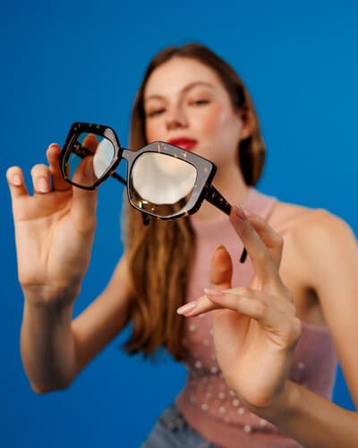 Figura illustrativa Ottica Visione Futura