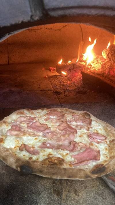 Figura illustrativa Nà Bella Pizza